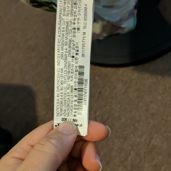 Zara sleeveless crop top size small - Picture 2 of 2